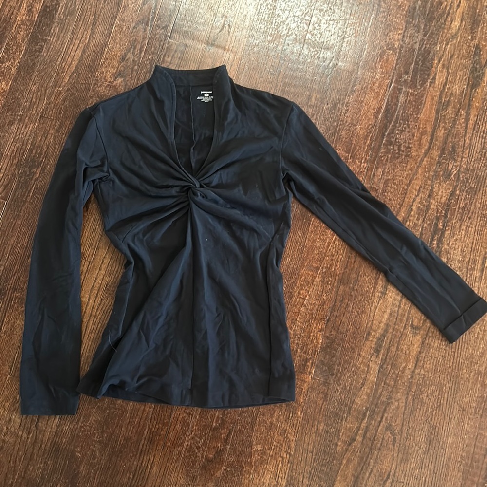 Patagonia black blouse top size small excellent used condition organic cotton